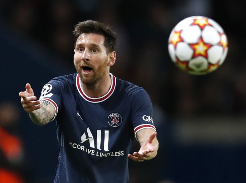 Messi Kirim Kode Ingin Gabung Xavi di Barcelona