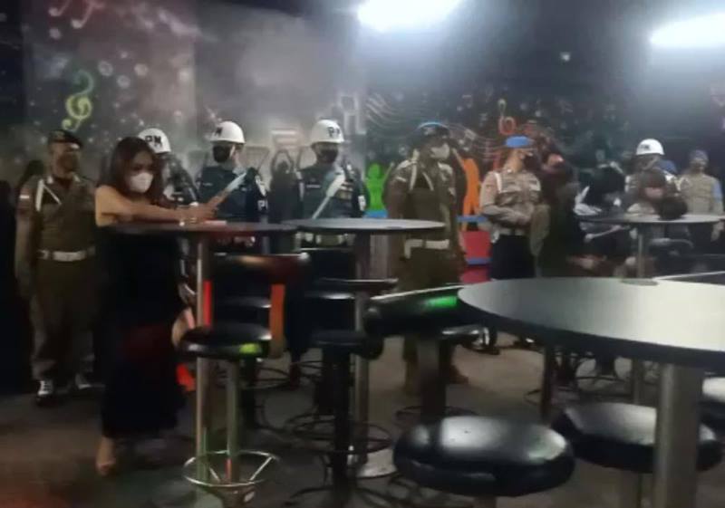 Razia Tempat Hiburan di Karimun Sasar Tentara dan Polisi Nakal