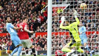 Manchester United Seperti Anak Kecil yang Main Bola