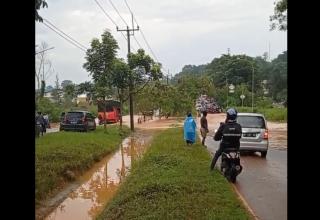 Langkah Bina Marga Atasi Titik Banjir Jalan Menuju Pelabuhan Punggur
