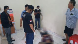 Mariana Histeris Jumpai Adik Tewas Tergantung saat Masuk Rumah
