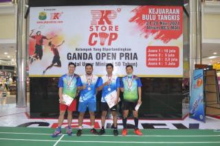 Danang-Vicky Juarai Turnamen Bulutangkis PKP Store Cup I