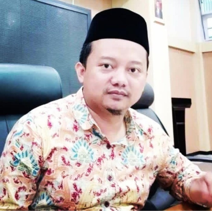 Begini Tampang Guru yang Perkosa 12 Santriwati di Bandung