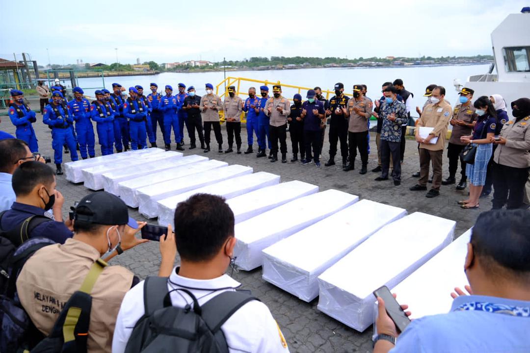 11 Jenazah WNI Kapal Karam di Johor Dipulangkan