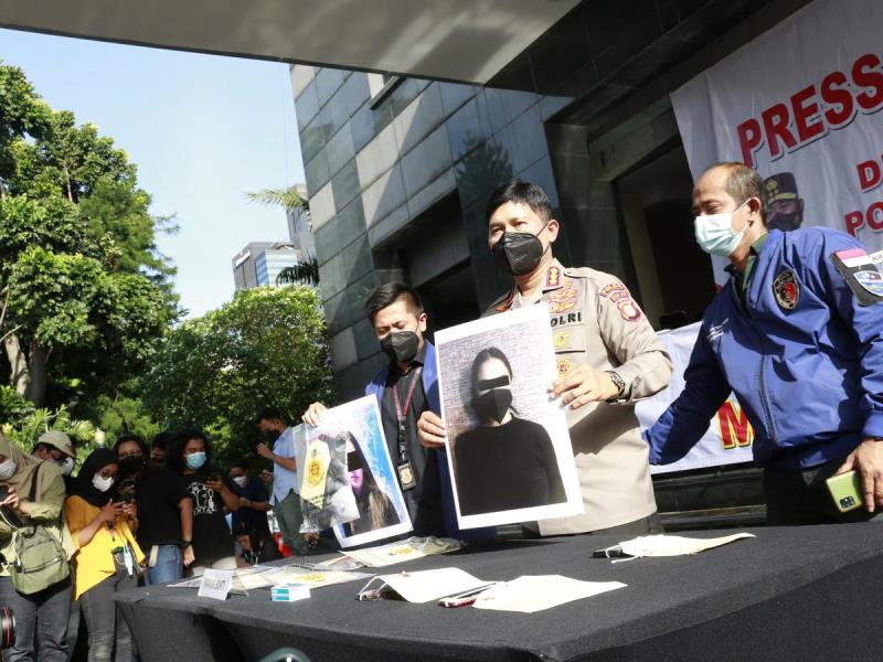 Muncikari Cassandra Angelie Punya Deretan Nama Artis yang Terlibat Prostitusi