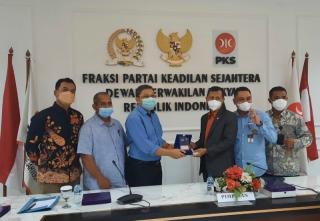 DPRD Kepri Minta Pemerintah Revisi PP 85 Tahun 2021