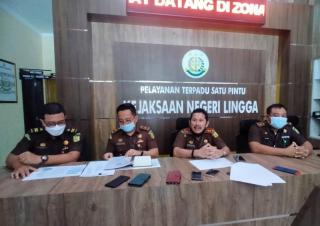 Mantan Kades dan Bendahara Desa Berindat di Lingga Ditahan Kasus Tipikor
