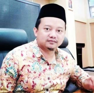 Begini Tampang Guru yang Perkosa 12 Santriwati di Bandung