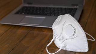 Omicron Sudah Masuk RI, Dokter Tak Sarankan Masker Seperti Ini