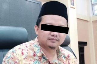 Herry Wirawan Pemerkosa Santri Dicukur Gundul, Diterungku Bersama Begal