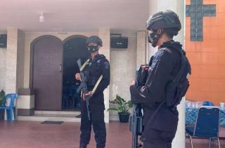 Aparat Jaga Ketat 42 Gereja di Karimun saat Natal dan Tahun Baru