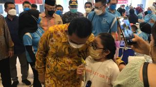 Vaksinasi Covid Anak-anak oleh Apindo Kepri: Dibujuk Dulu, Baru Mau Disuntik..