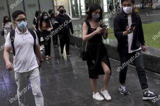 Pekerja di Singapura yang Belum Vaksinasi Corona Dilarang Ngantor