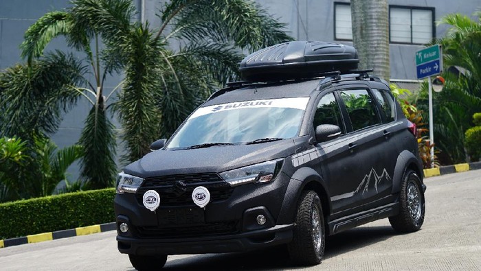 Hati-hati! Pakai Roof Box di Mobil Bisa Didenda Rp 500 Ribu