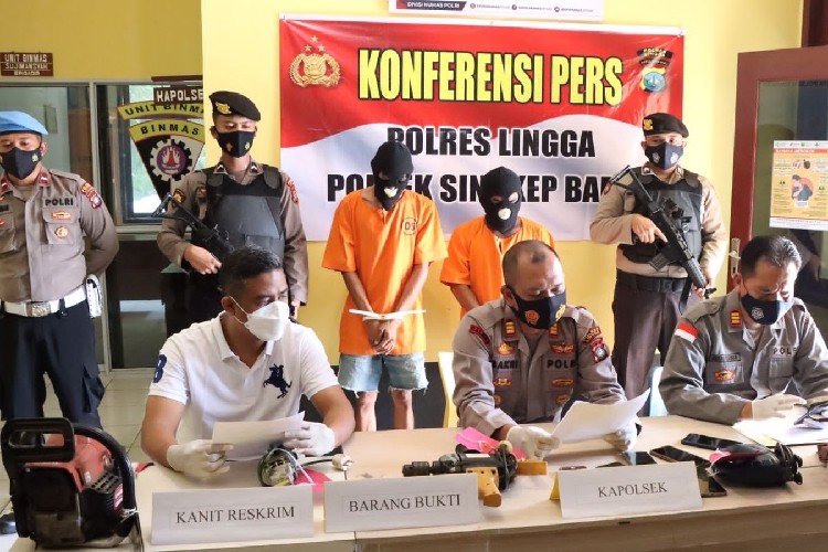 Polisi Ringkus Dua Residivis Pembobol Gudang Warga Singkep Barat