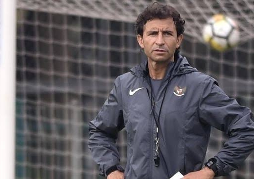 Tiga Nama Beken yang Dikaitkan Latih Timnas Singapura, Ada Luis Milla