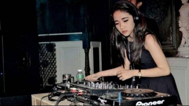 DJ Indah Cleo Tewas dalam Bentrokan di Karaoke Sorong