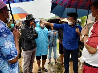 Tahun Baru Penuh Genangan di Kota Batam, Wako Rudi Tinjau Titik Banjir