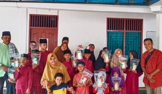 KPKS Tanjungpinang Bagi-bagi Paket Nutrisi ke Anak Panti