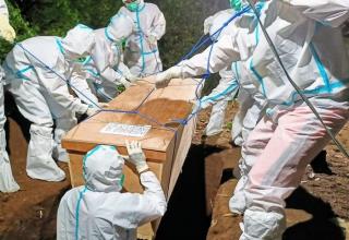 Pasien Omicron RI Sesak Napas Sebelum Meninggal, Waspada Saturasi Oksigen Rendah