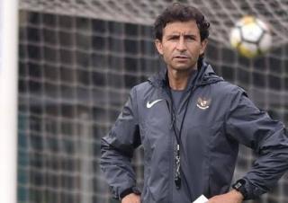 Tiga Nama Beken yang Dikaitkan Latih Timnas Singapura, Ada Luis Milla