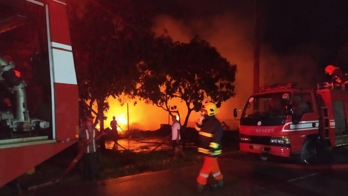  Dramatis! Ibu Selamatkan 7 Anak saat Kebakaran, 1 Ketinggalan Tak Tertolong