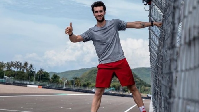 Alex Rins Terpukau Sirkuit Mandalika