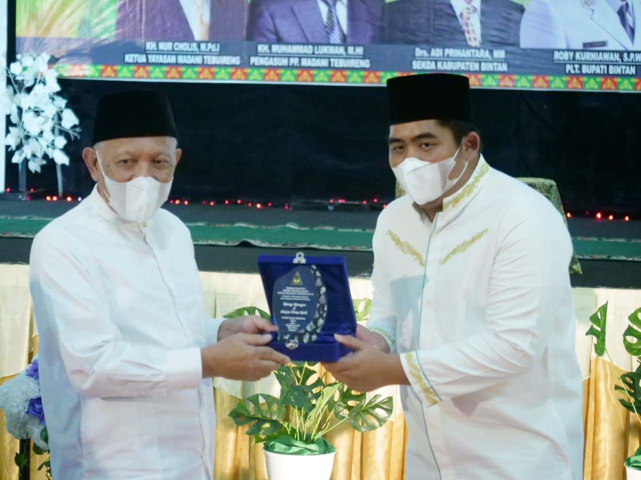 Gus Kikin Resmikan Pembangunan SMP Sains Pertama di BintanÂ 