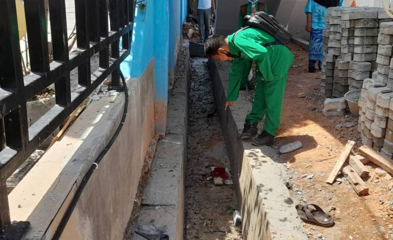 Pekerja Proyek JPO di Karimun Jatuh dari Ketinggian 4 Meter