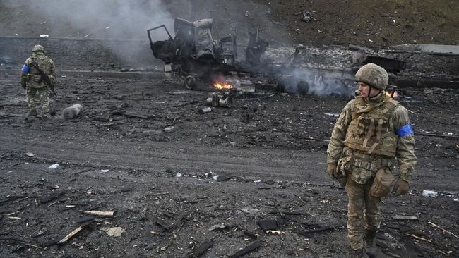 Mengapa NATO Tak Kunjung Bantu Ukraina saat Digempur Habis Rusia?
