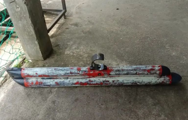 Nelayan Anambas Temukan Benda Mirip Rudal Terdampar di Pantai Senayan