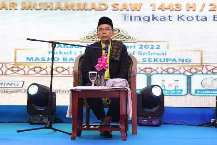 Tuan Guru Bajang Gali Hikmah Isra Mikraj di Masjid Baiturrahman Sekupang