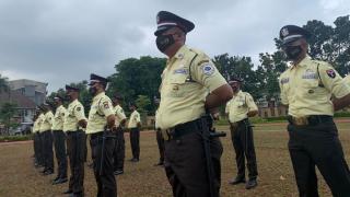 Penampakan Seragam Baru Satpam, Tak Lagi Mirip Seragam Polisi