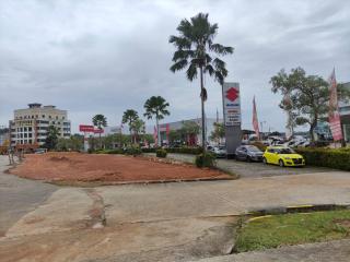 Pelaku Usaha Otomotif Tolak Pendirian Billboard di Jalan Yos Sudarso Batam, Ini Alasannya