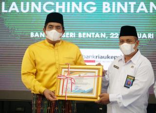 Plt Bupati Robby Kurniawan Canangkan Gerakan Bintan BerwakafÂ 