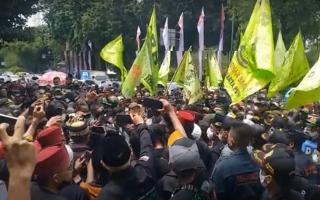 FBR Demo di Kemenag Tuntut Copot Menteri Agama