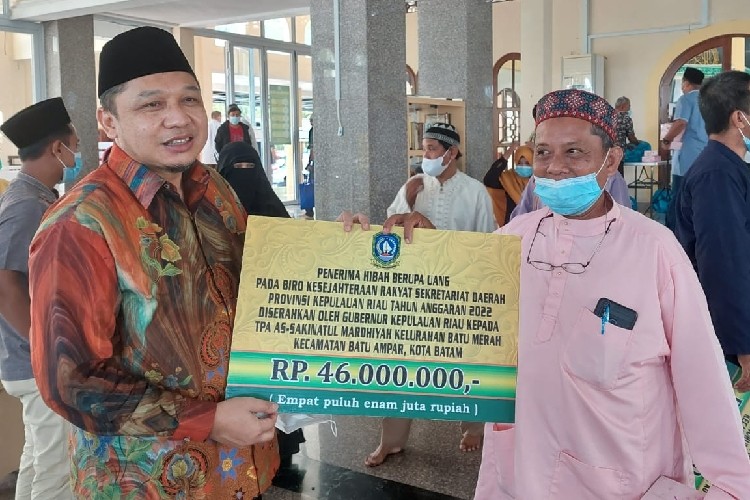 Waka II DPRD Raden Hari: Rumah Ibadah Bantu Bangun SDM Kepri Berakhlak Mulia