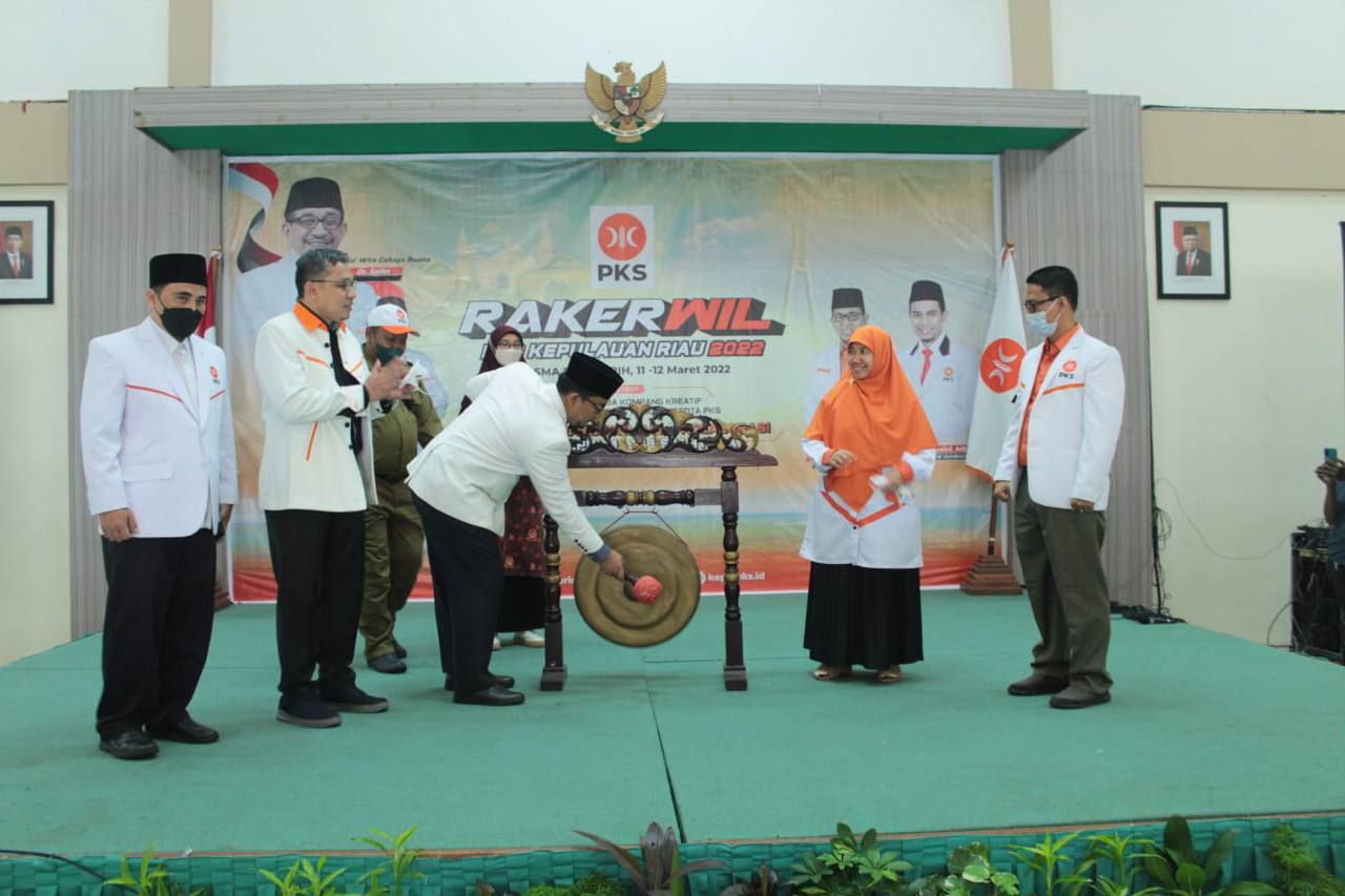 Habib Aboe Bakar Alhabsyi Buka Rakerwil PKS Kepri 2022