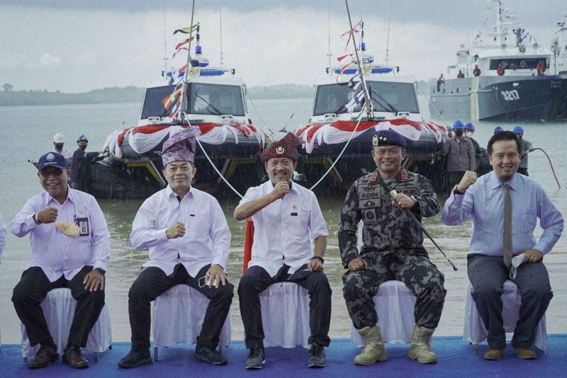 Menteri KKP Luncurkan Kapal Cepat Buru Praktik Ilegal Fishing di Kepri