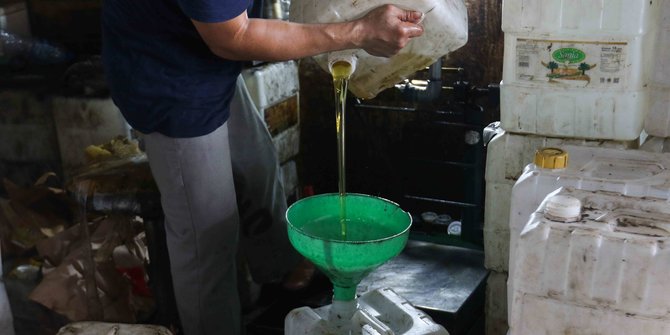 Polri Telusuri Penyebab Minyak Goreng Mendadak Banyak Usai Harga Naik