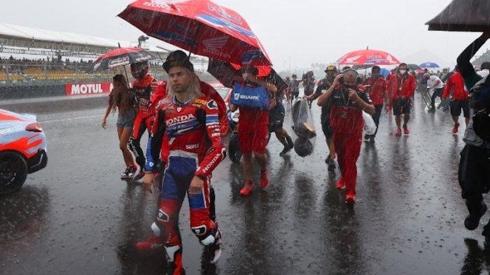 BMKG: Hujan Berhenti di MotoGP Mandalika Bukan Karena Pawang Hujan