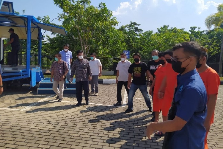 BNNP Kepri Ungkap Peredaran Ganja di Batam, 4 Tersangka Diamankan