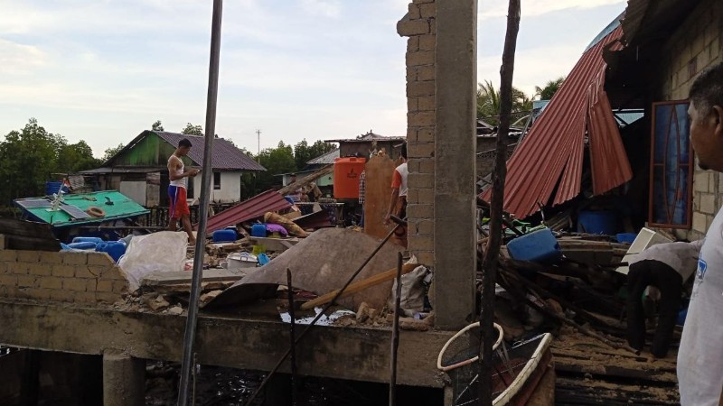 Angin Puting Beliung Terjang Pulau Labu Batam, 5 Rumah Rusak, 1 Ambruk