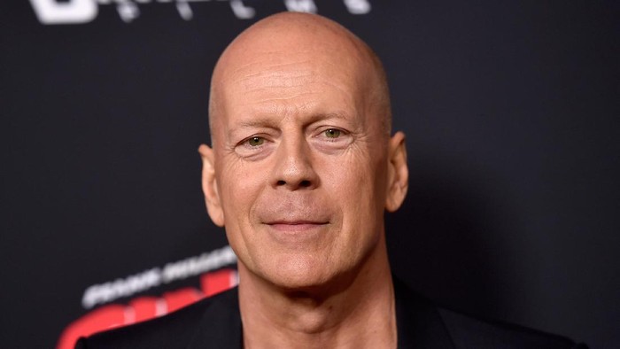Bruce Willis Pensiun dari Dunia Akting Usai Idap Afasia