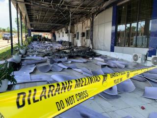 Klinik Medilab Centre di Karimun Terbakar, Begini Kondisinya