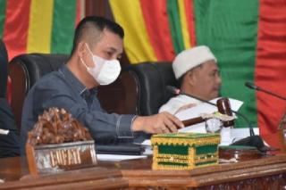 Paripurna Alat Kelengkapan DPRD Lingga: Rony, Anwar dan Pokyong Jabat Ketua Komisi