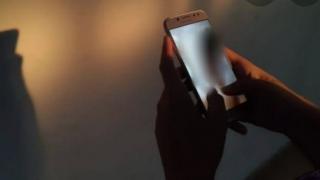 Polisi Telusuri Video Bule Telanjang Dada yang Viral