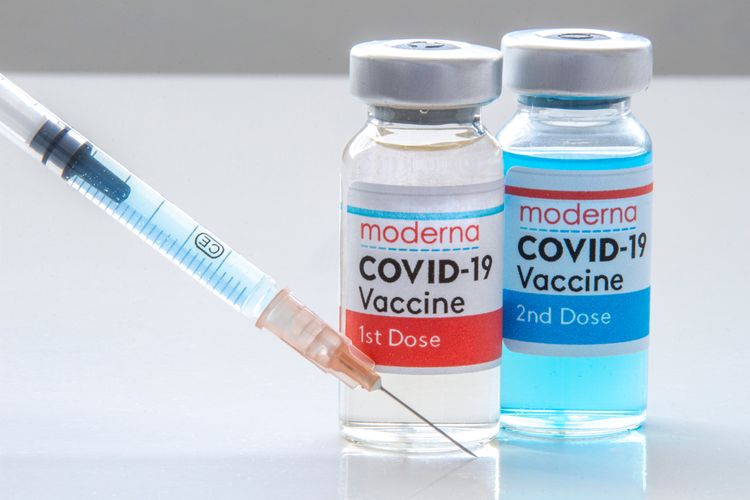Apakah Boleh Vaksin Booster Saat Puasa? Ini Penjelasannya