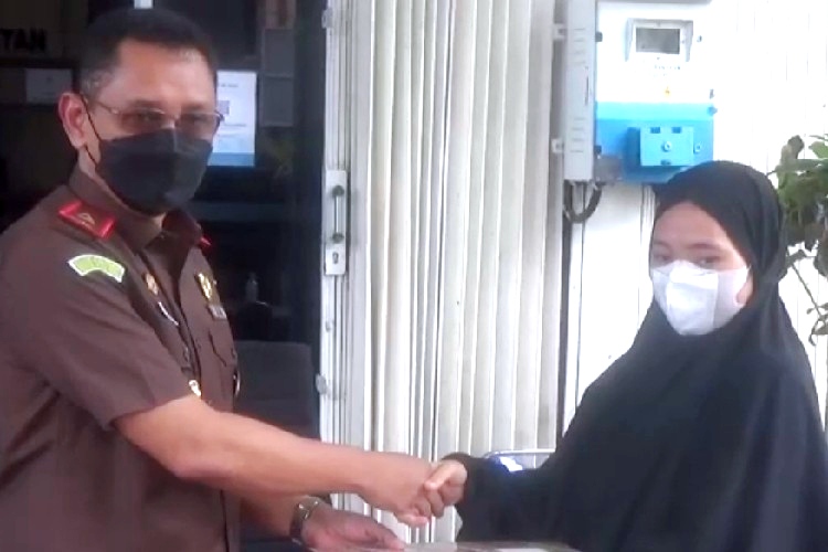 Ibu Tiga Anak di Bintan Bebas dari Kasus Pencurian Usai Diberi Restorative Justice