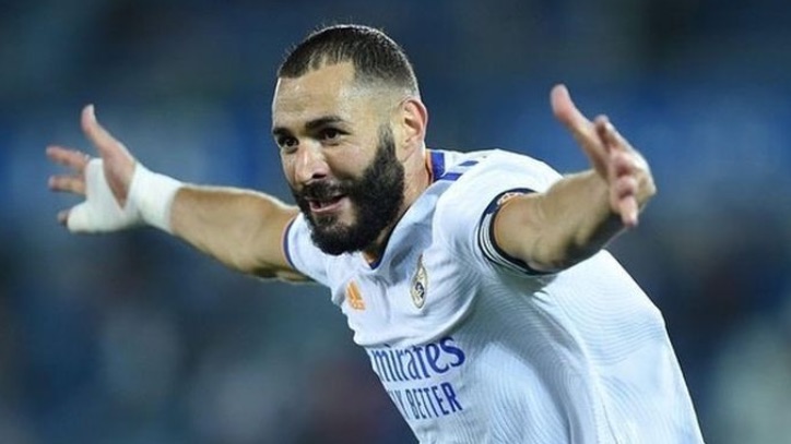 Cetak Hattrick Bantai Chelsea, Benzema: Saya Merasa Bagus Saat Puasa